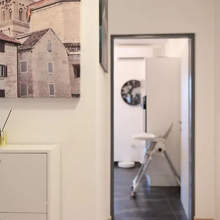 Nika Sa Jacuzzijem Lejlighed Zadar