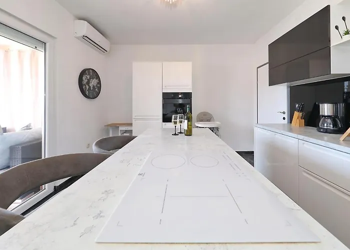 Appartement Nika Sa Jacuzzijem